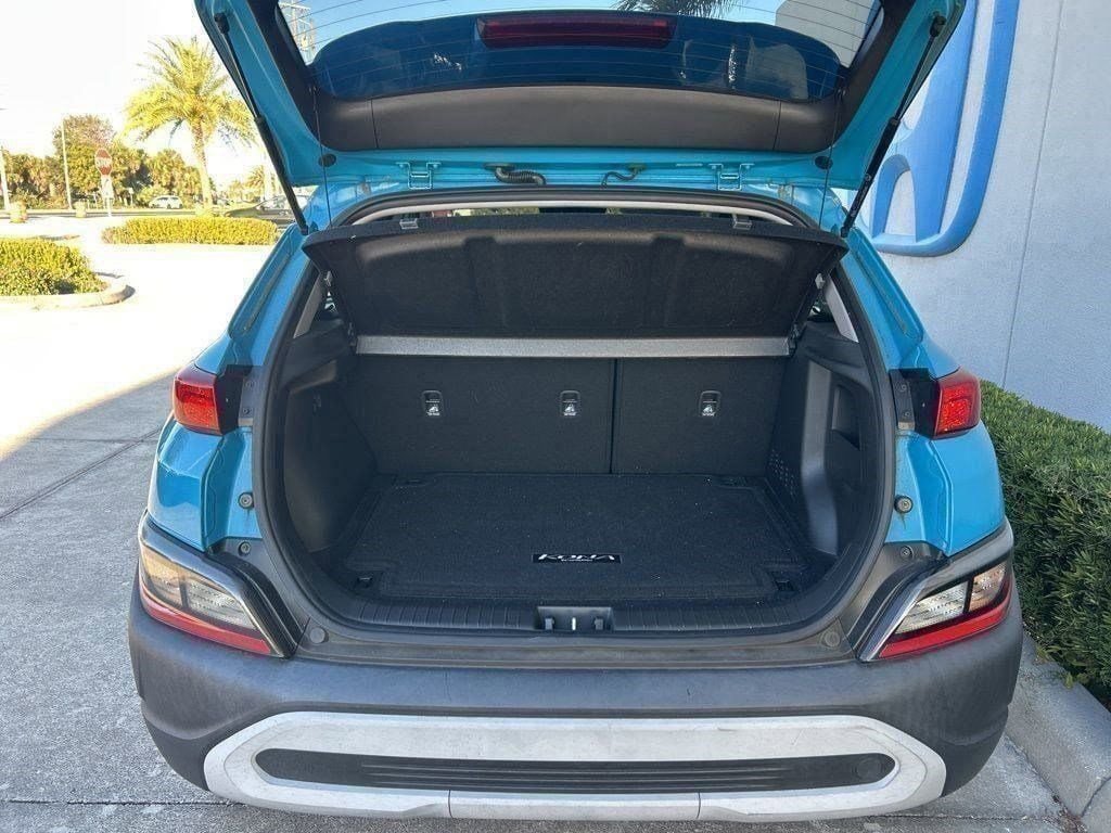 Used 2022 Hyundai Kona SEL image 8