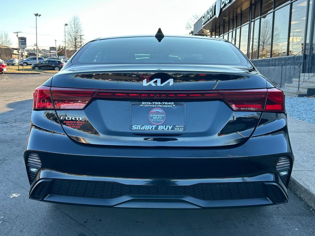 Used 2024 Kia Forte LXS w/ LXS Technology Package image 7