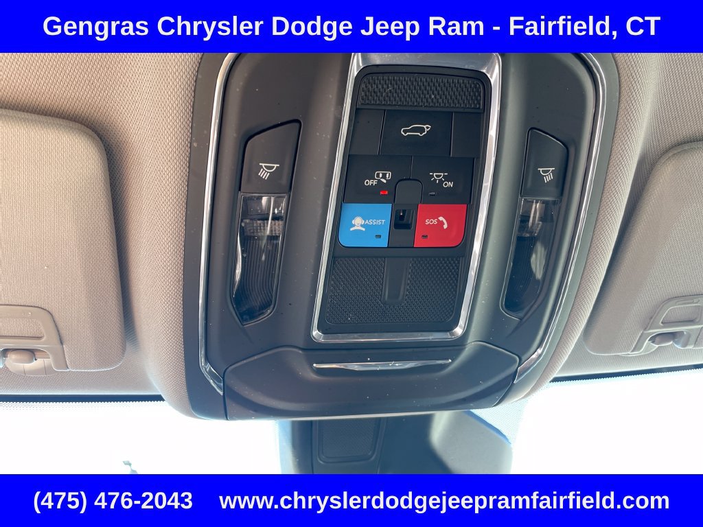 Used 2023 Jeep Grand Cherokee L Limited w/ Luxury Tech Group II AWD/4WD image 58