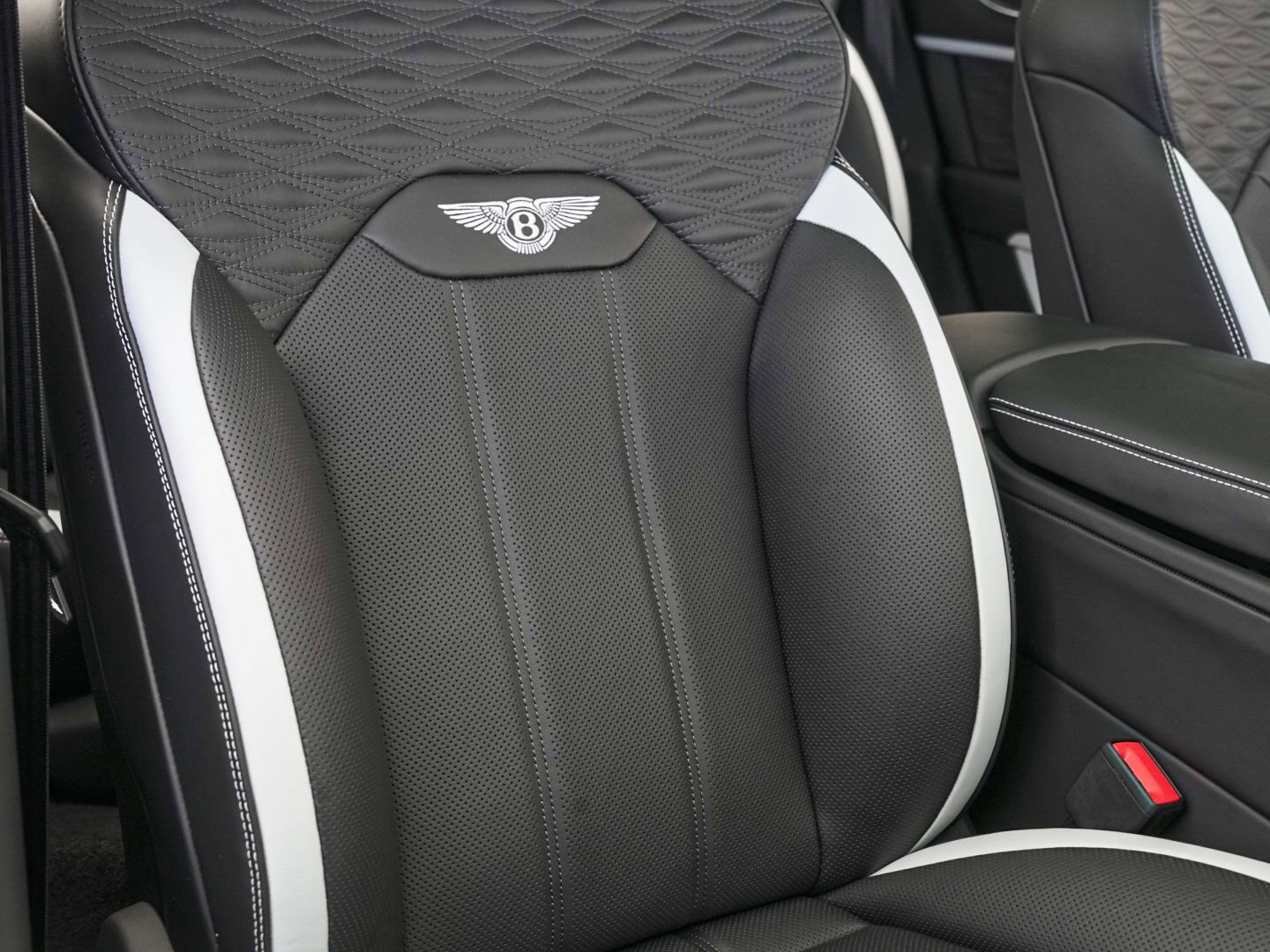 New 2026 Bentley Bentayga Speed image 51