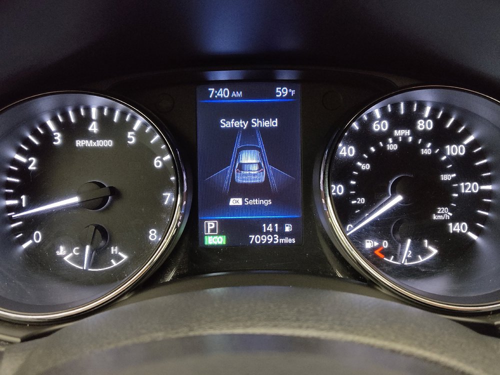 Used 2018 Nissan Rogue SL FWD image 23