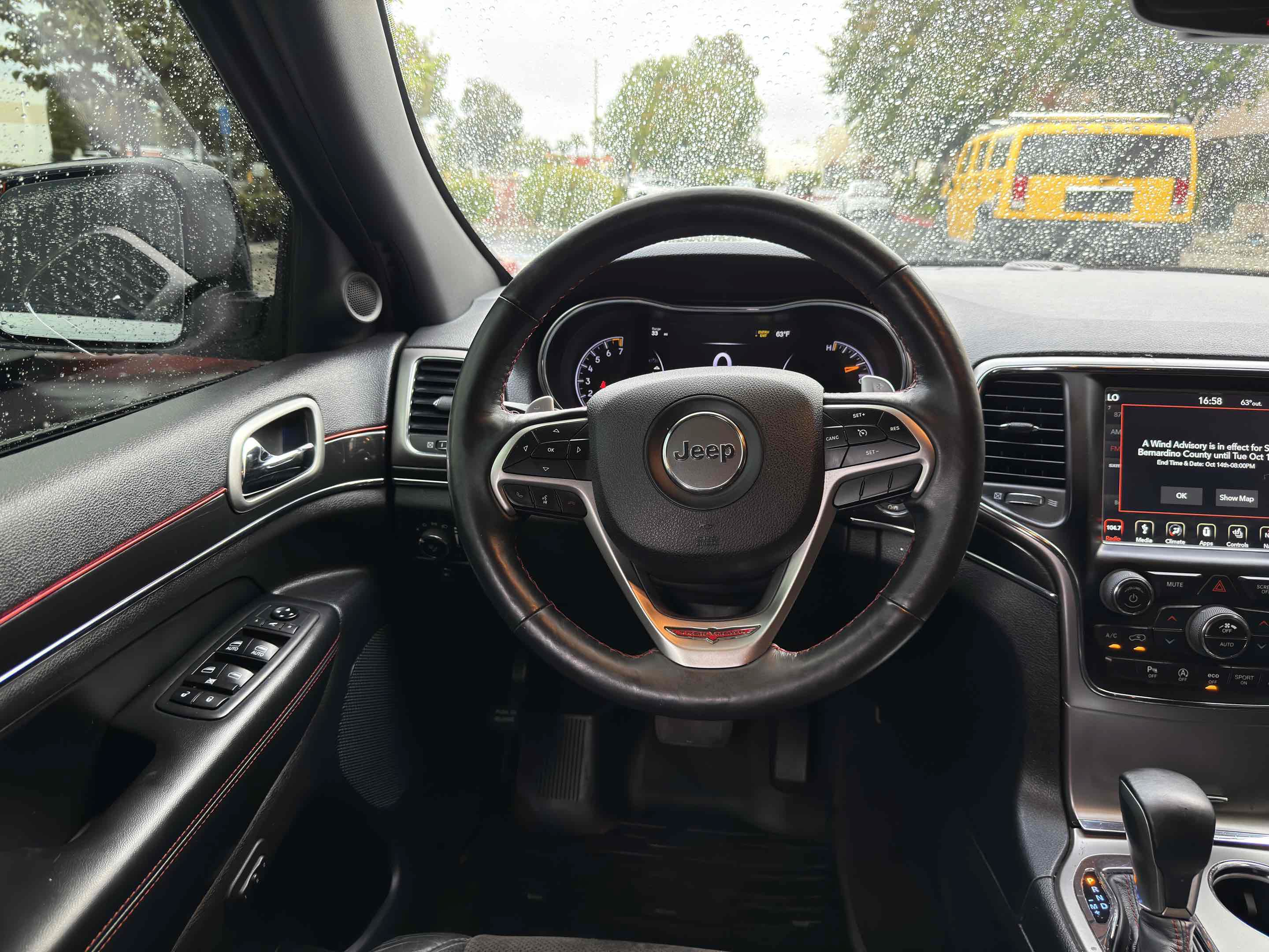 Used 2018 Jeep Grand Cherokee Trailhawk AWD/4WD image 29
