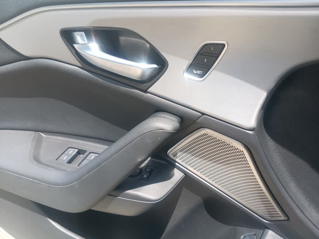 Used 2023 Acura TLX w/ Technology Package FWD image 17