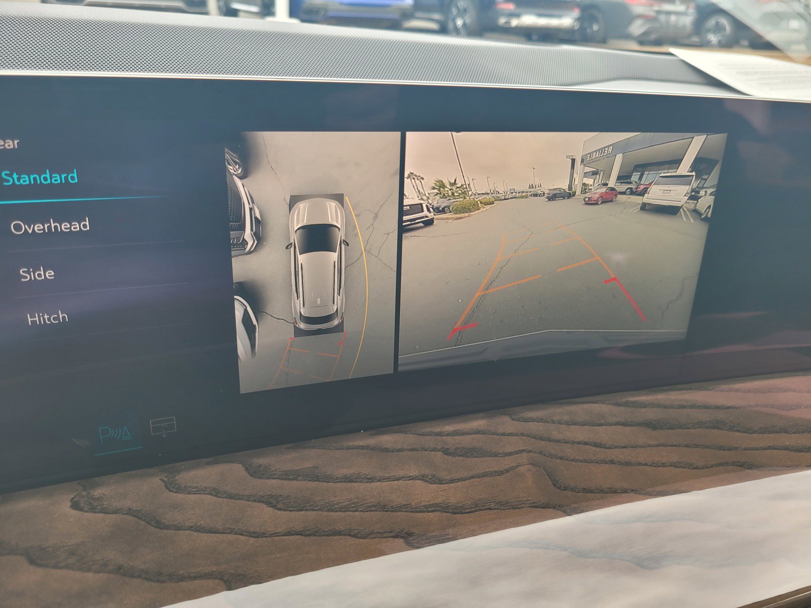 Certified 2025 Cadillac Escalade Sport Platinum AWD/4WD image 19