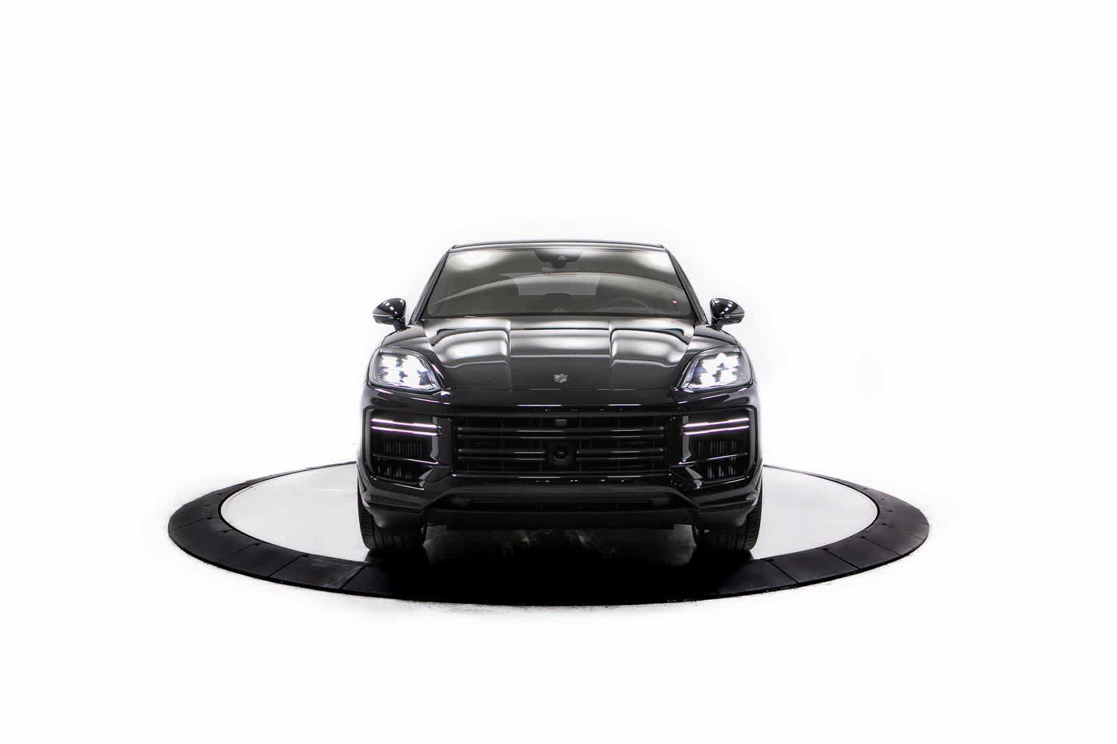 New 2026 Porsche Cayenne Turbo AWD/4WD image 10