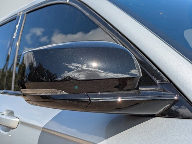 New 2025 Jeep Grand Cherokee Limited w/ Black Appearance Package image 11