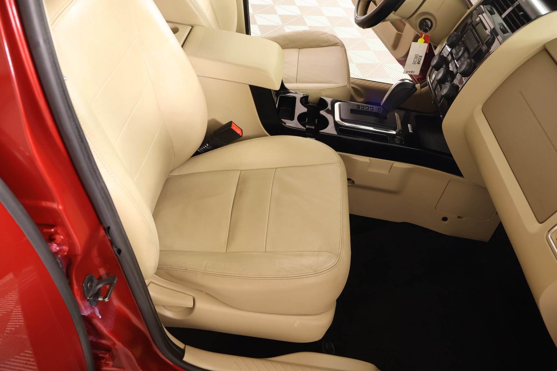 Used 2012 Ford Escape Limited FWD image 13