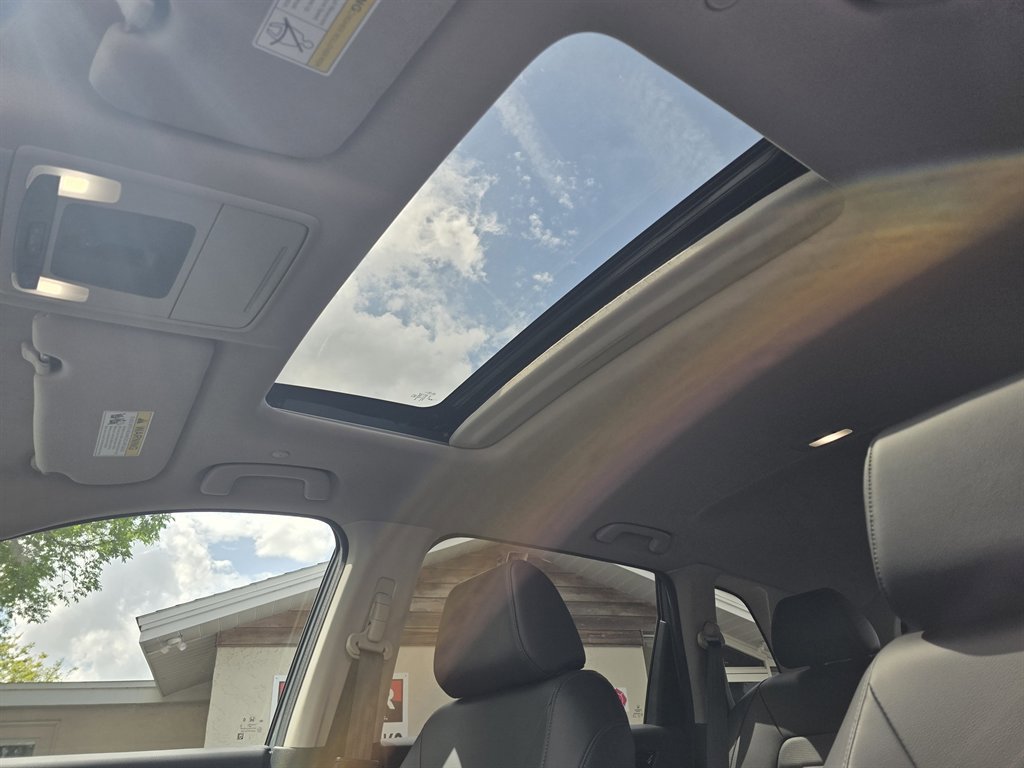 Used 2023 Honda CR-V EX-L image 13