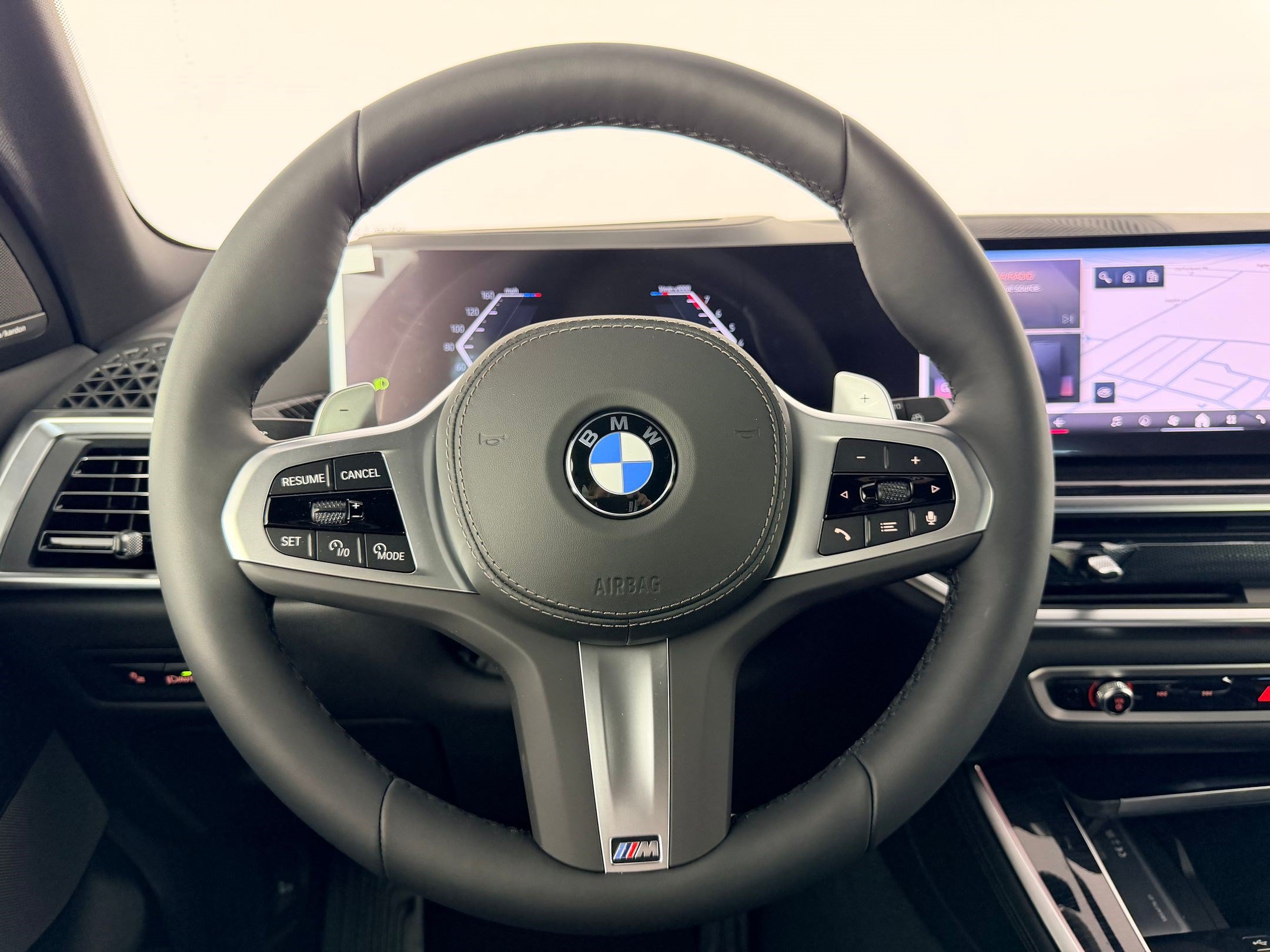 New 2026 BMW X5 xDrive40i w/ M Sport Package AWD/4WD image 15