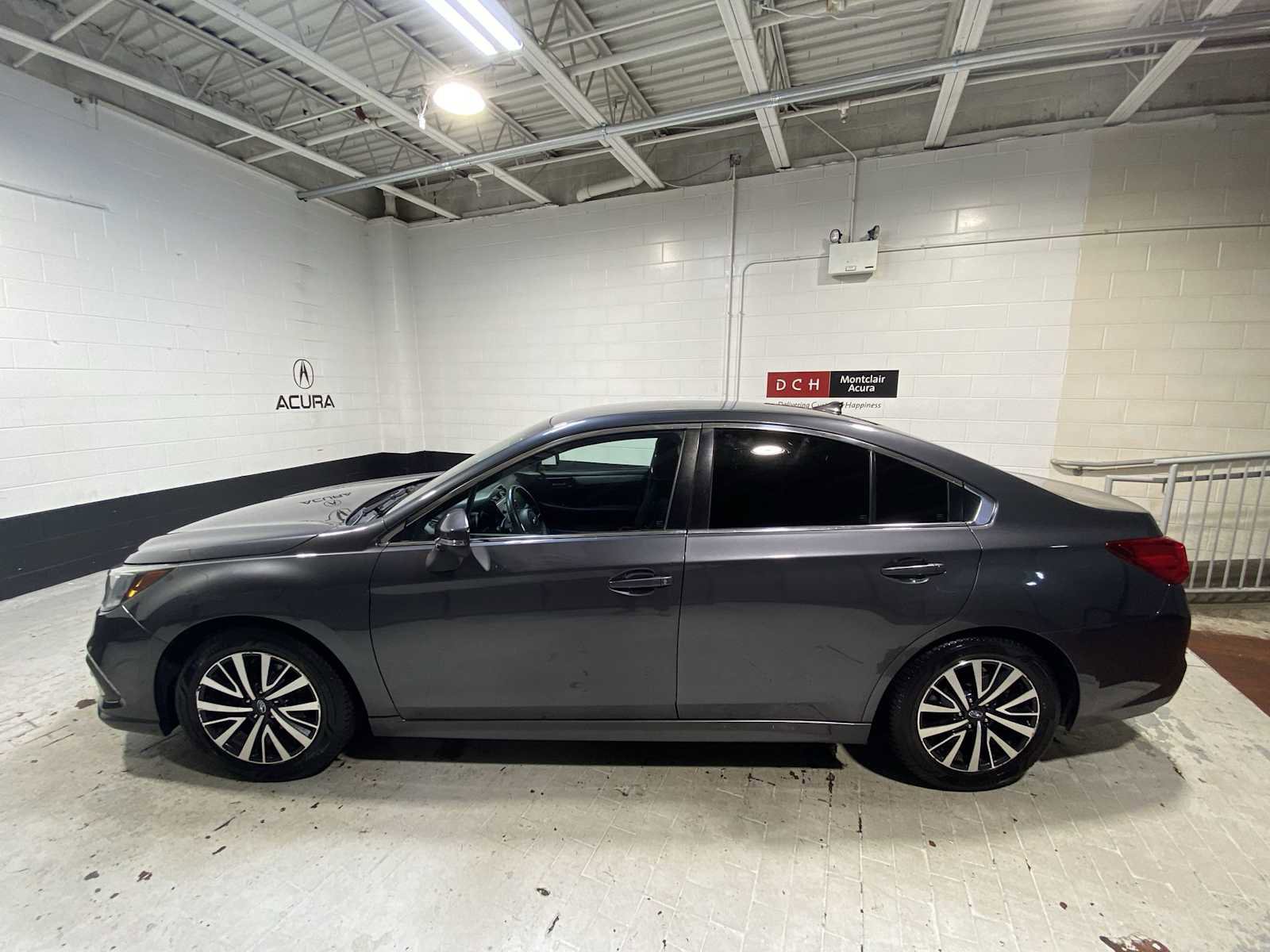 Used 2018 Subaru Legacy 2.5i Premium w/ Eyesight & BSD & Rcta & HBA AWD/4WD image 3