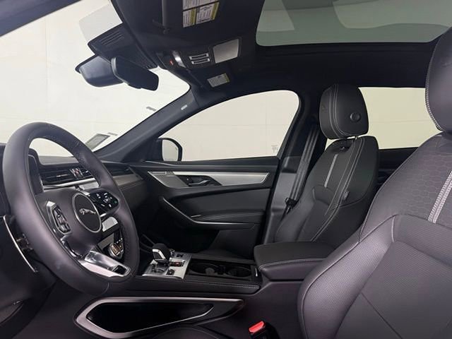 New 2025 Jaguar F-PACE R-Dynamic S image 5