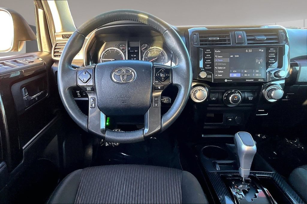 Used 2022 Toyota 4Runner TRD Off-Road AWD/4WD image 8