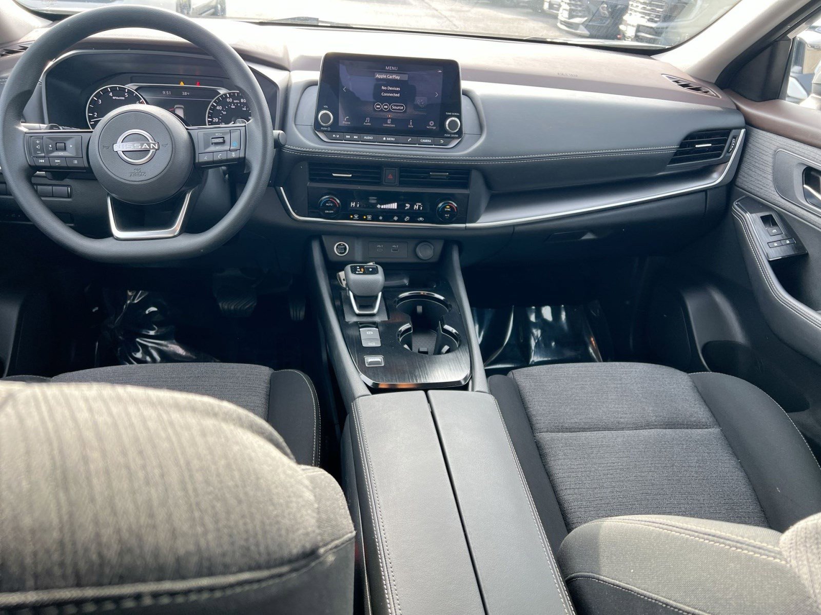 Used 2023 Nissan Rogue SV image 22