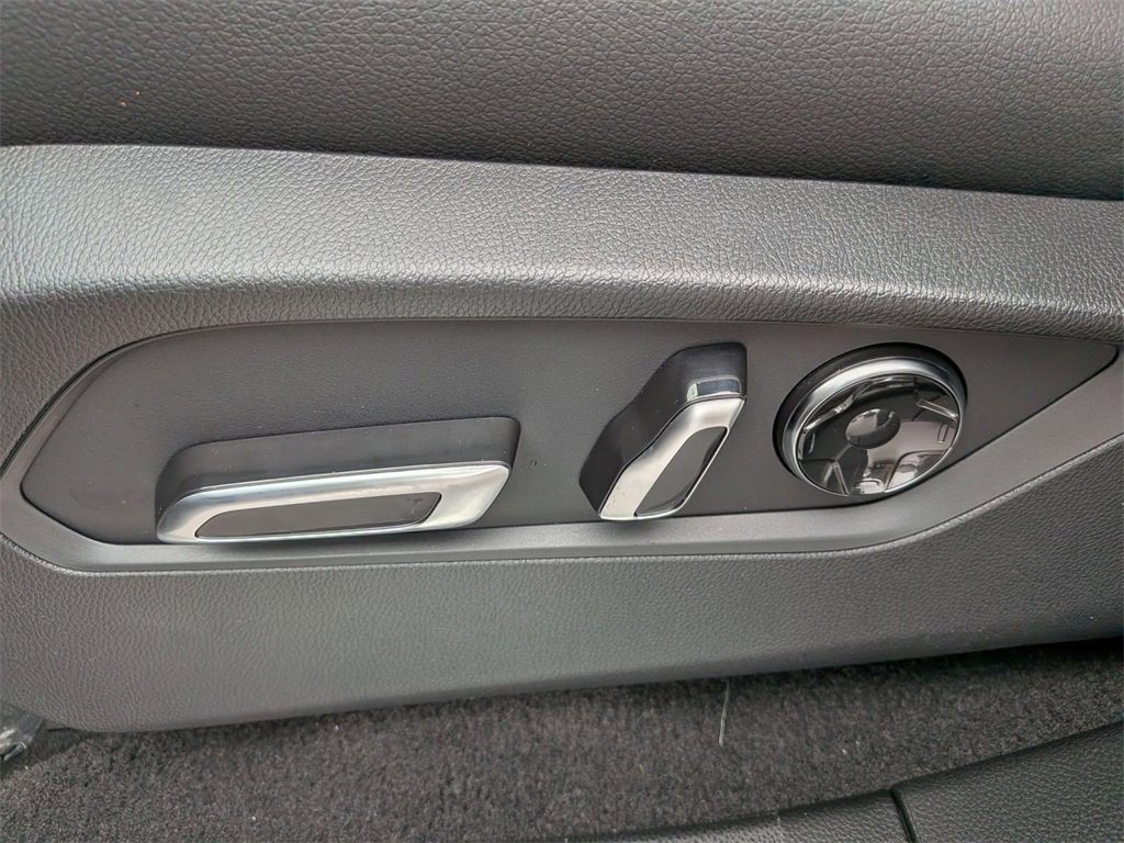 New 2026 Acura RDX Base image 14