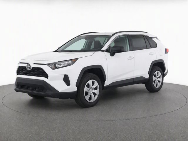 Certified 2021 Toyota RAV4 LE FWD image 3