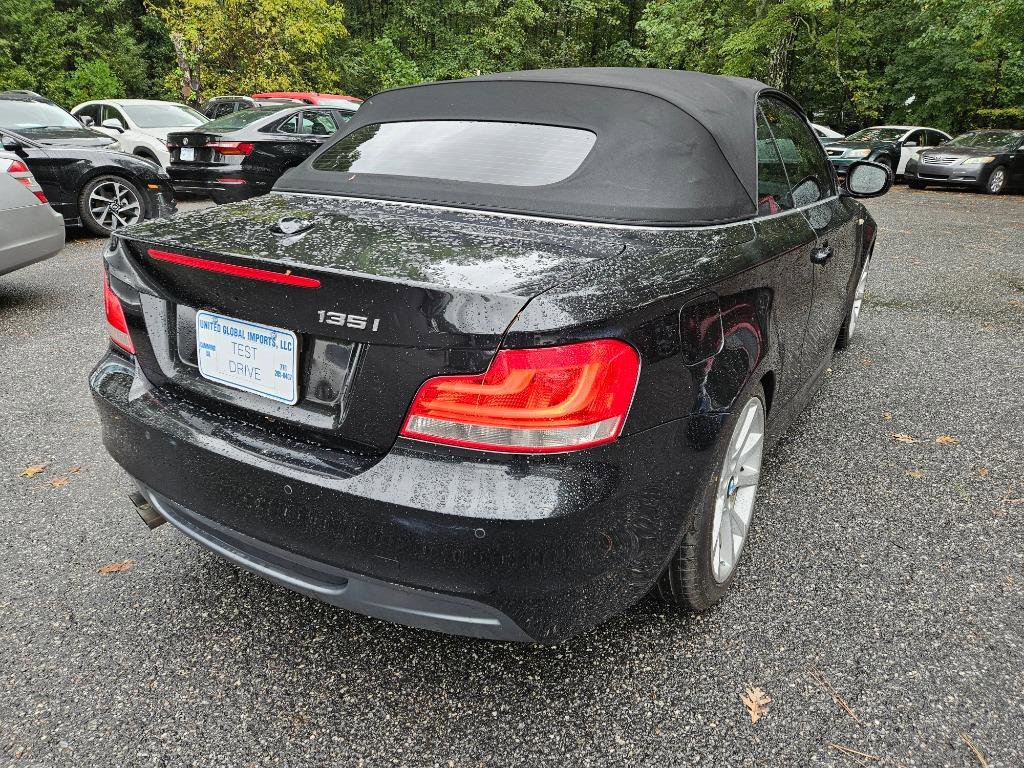 Used 2013 BMW 135i Convertible image 6