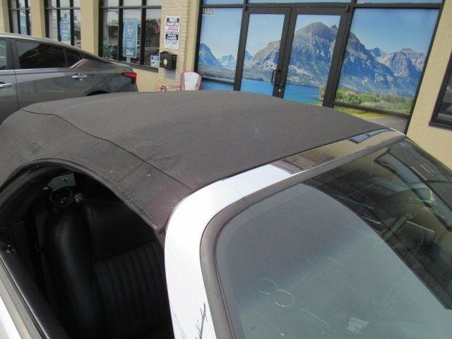 Used 2005 Ford Thunderbird RWD image 35