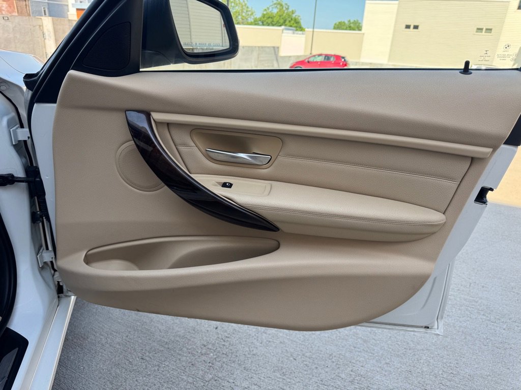 Used 2015 BMW 328i xDrive Wagon image 27