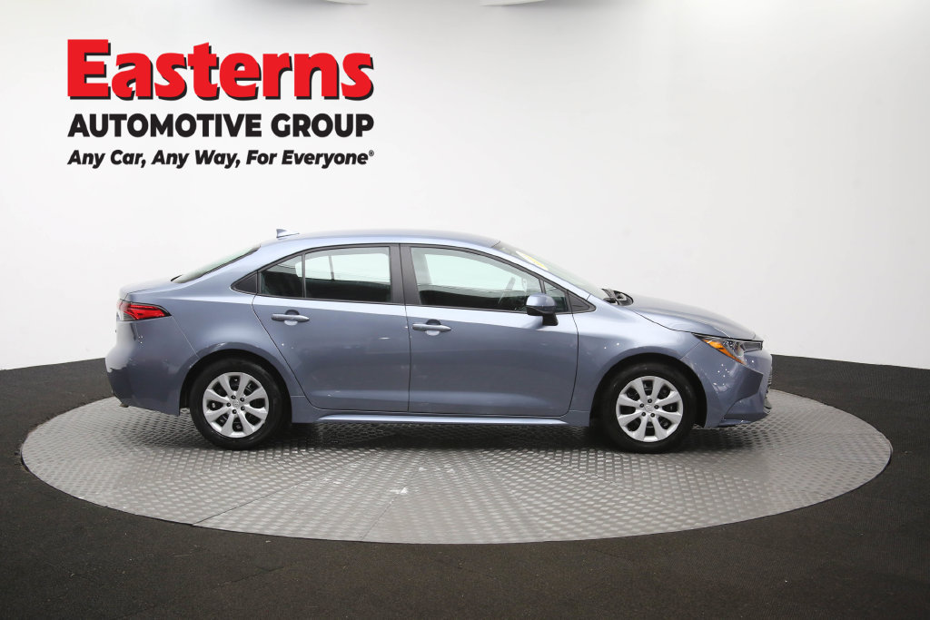 Used 2025 Toyota Corolla LE FWD image 47