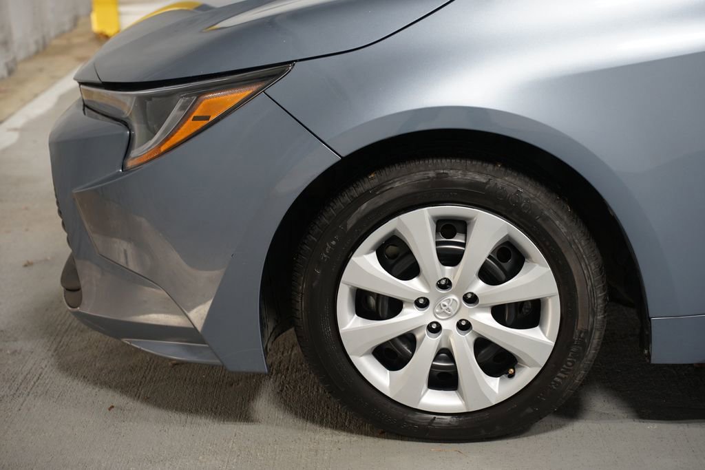 Certified 2024 Toyota Corolla LE image 5