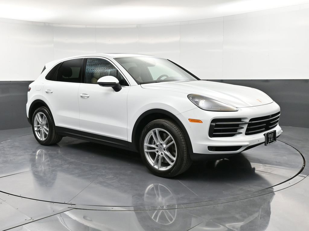 Certified 2023 Porsche Cayenne image 10