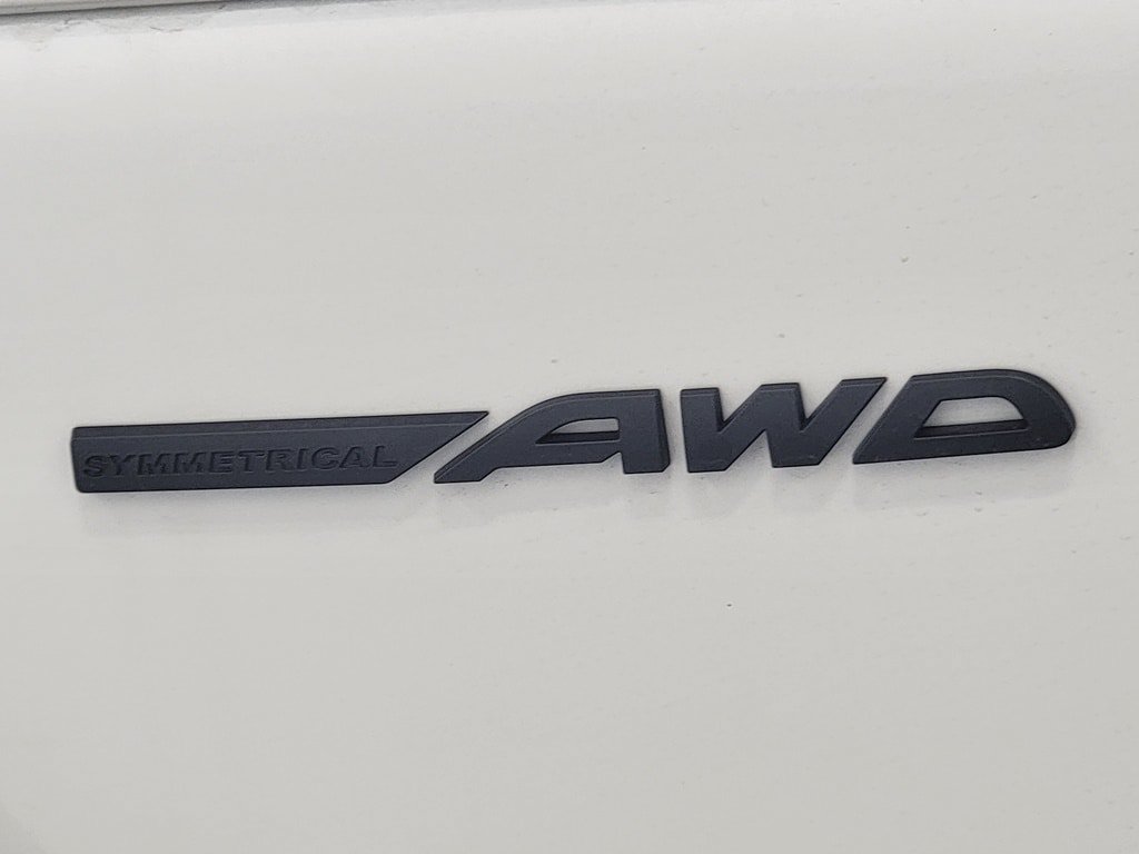 Used 2025 Subaru Forester Limited AWD/4WD image 6