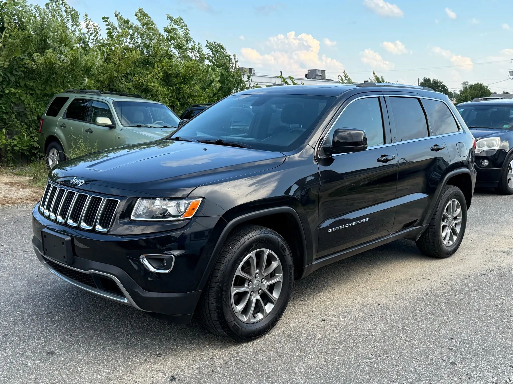 Used 2014 Jeep Grand Cherokee Limited AWD/4WD image 4