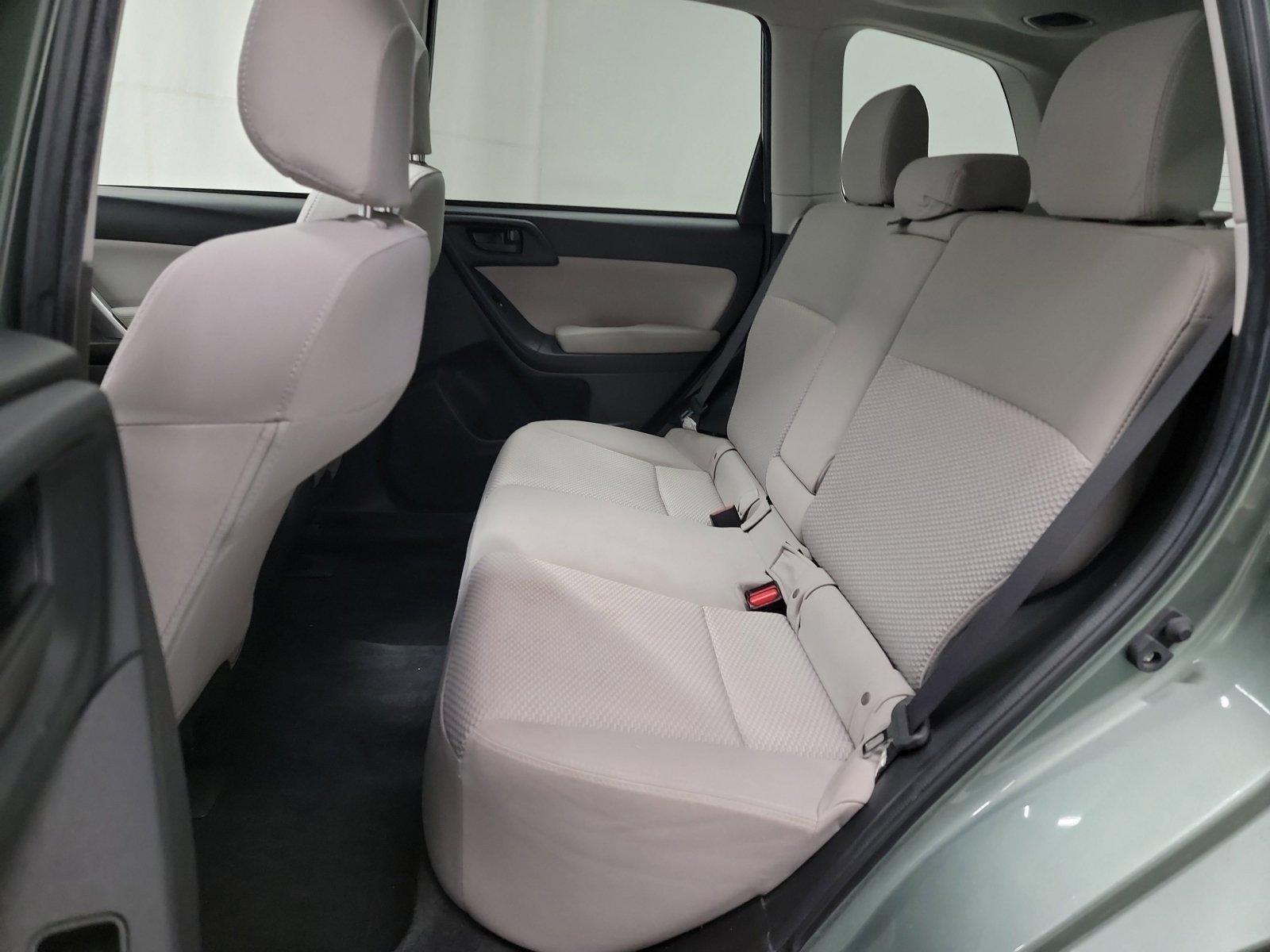 Used 2016 Subaru Forester 2.5i Premium image 28