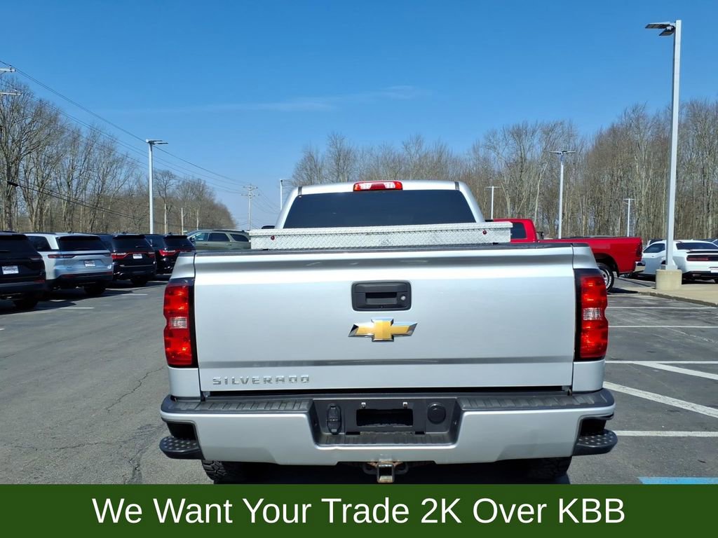 Used 2017 Chevrolet Silverado 1500 Custom w/ Custom Convenience Package image 7