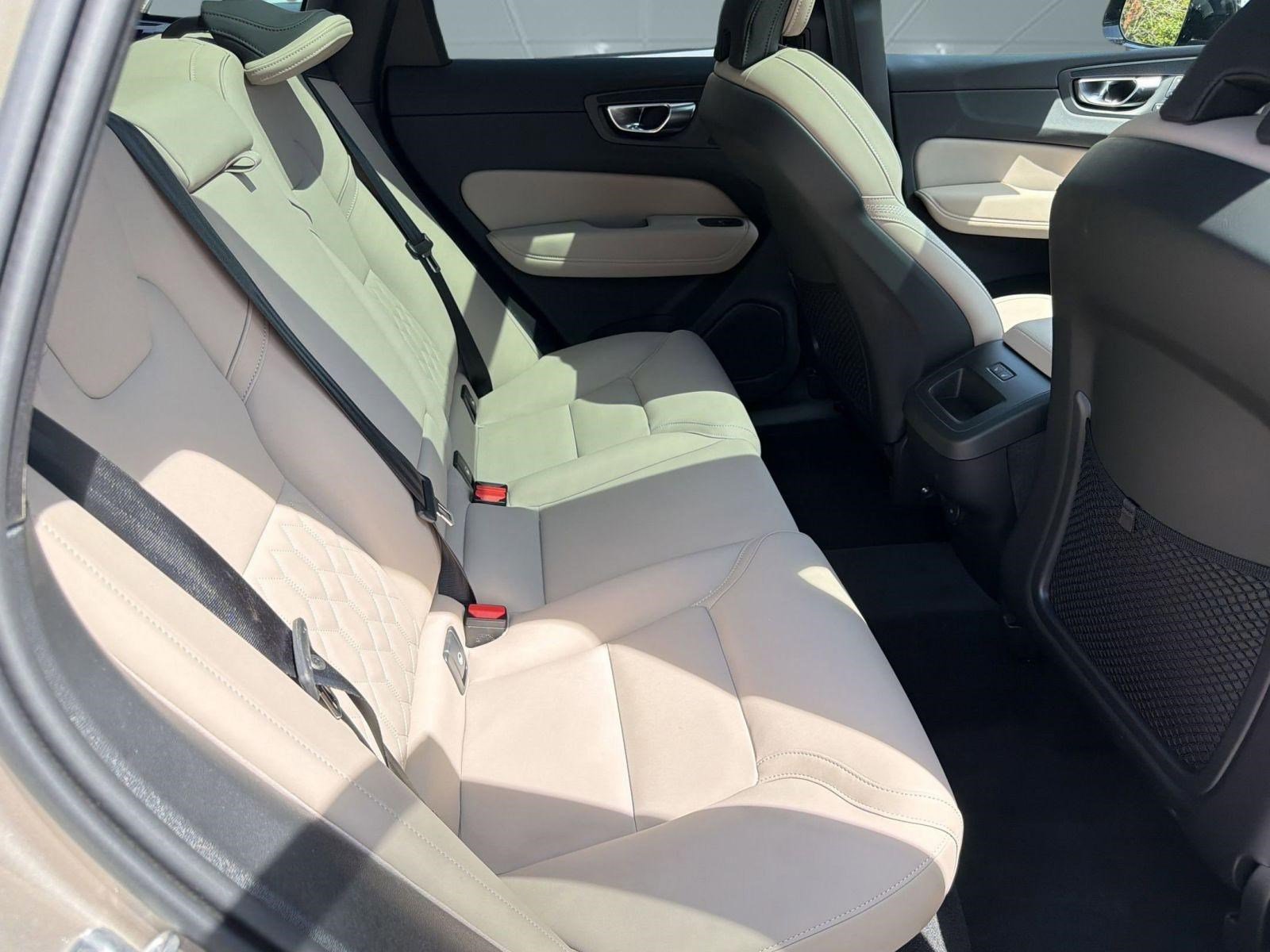 New 2026 Volvo XC60 B5 Plus w/ Protection Package Premier AWD/4WD image 29