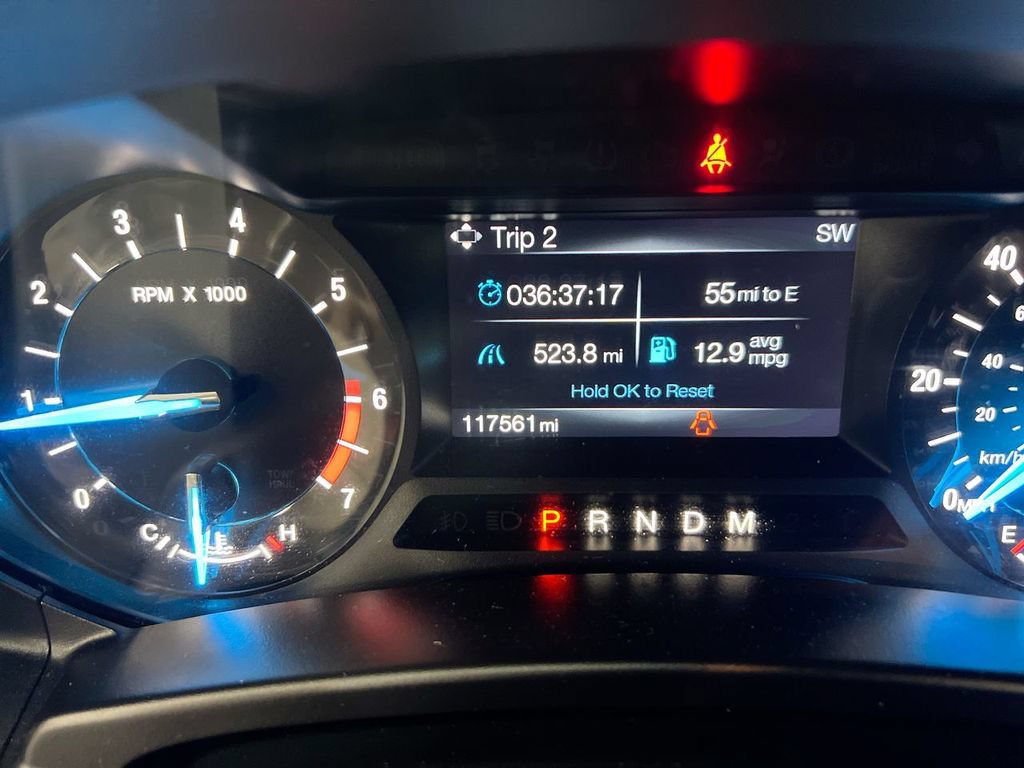 Used 2016 Ford Expedition XLT AWD/4WD image 13