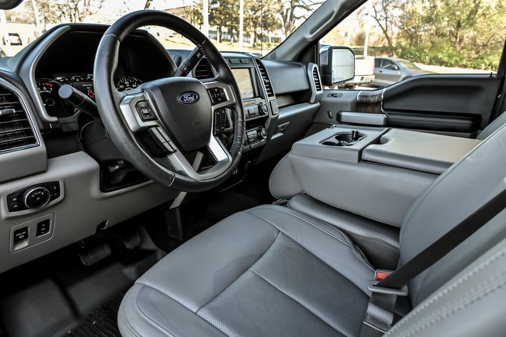 Used 2020 Ford F150 Lariat image 14