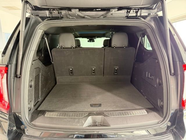 Used 2023 GMC Yukon XL Denali image 8