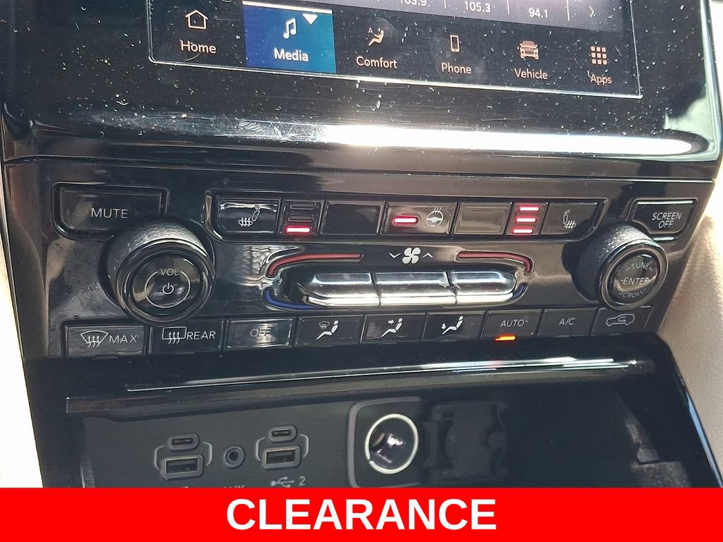Used 2022 Jeep Grand Cherokee L Limited AWD/4WD image 18