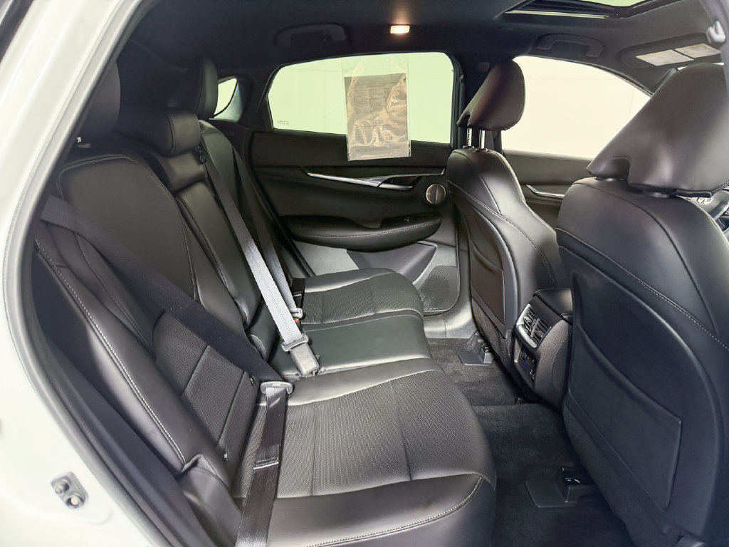 Used 2023 INFINITI QX55 Sensory w/ Lighting Package AWD/4WD image 36
