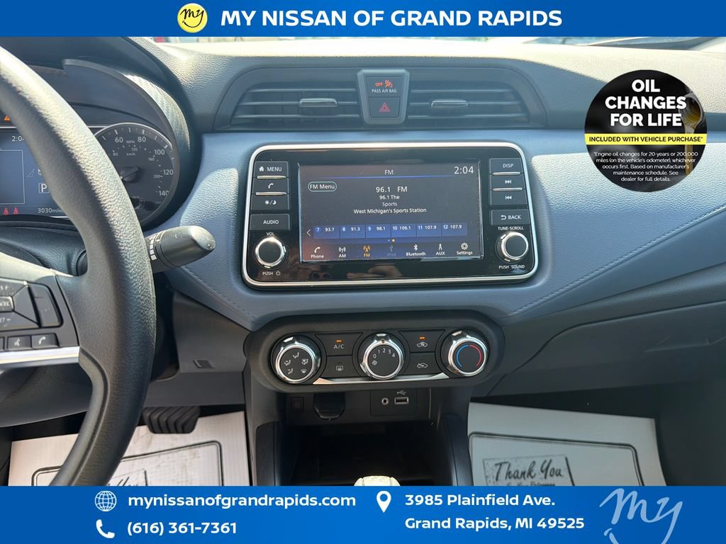 Used 2025 Nissan Versa SV w/ Trunk Package FWD image 22