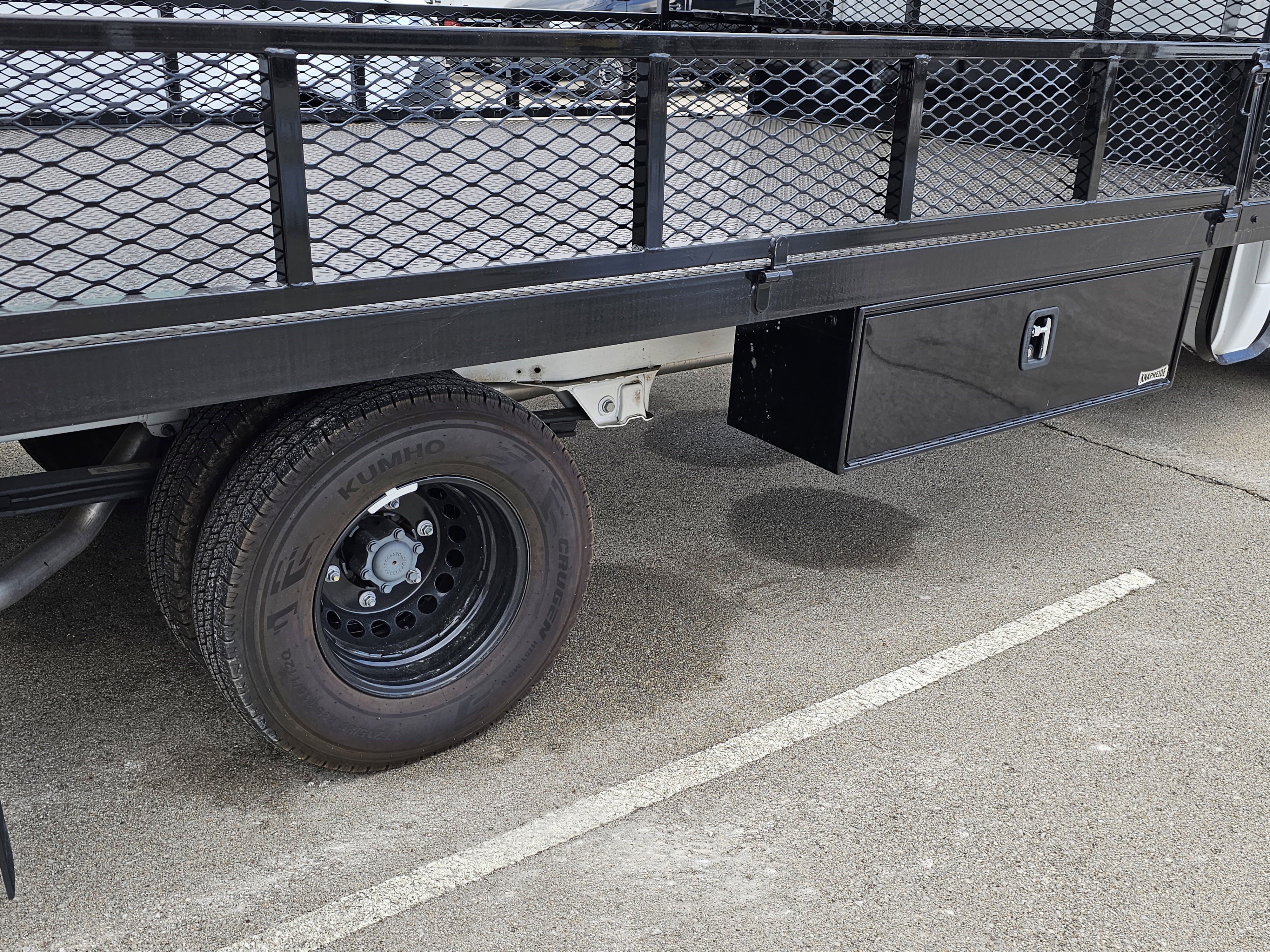 Used 2024 Mercedes-Benz Sprinter 4500 image 4