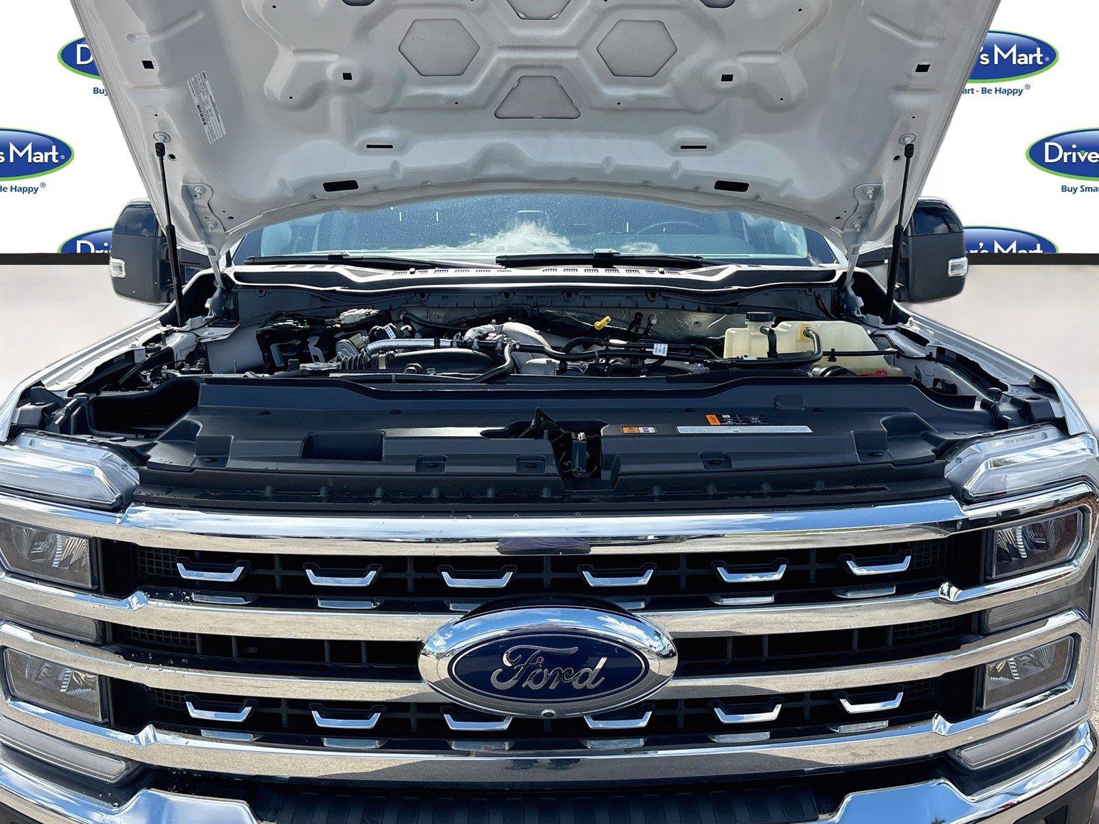 Used 2024 Ford F250 Lariat w/ FX4 Off-Road Package AWD/4WD image 31