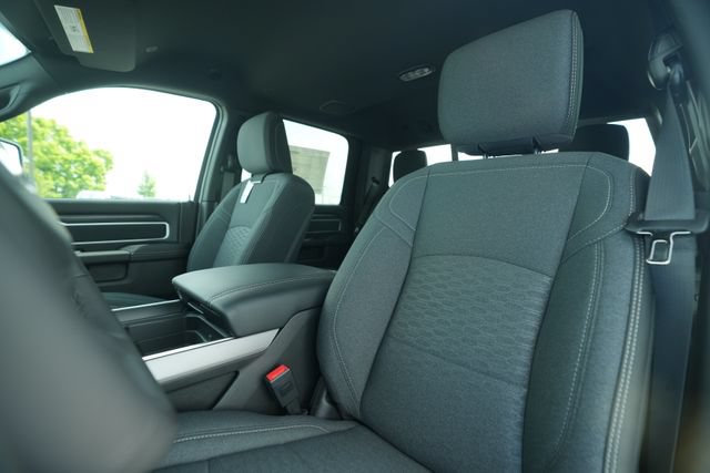 New 2026 RAM 2500 Big Horn AWD/4WD image 38