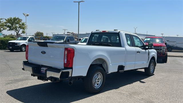 New 2026 Ford F250 XL w/ XL Chrome Package RWD image 3