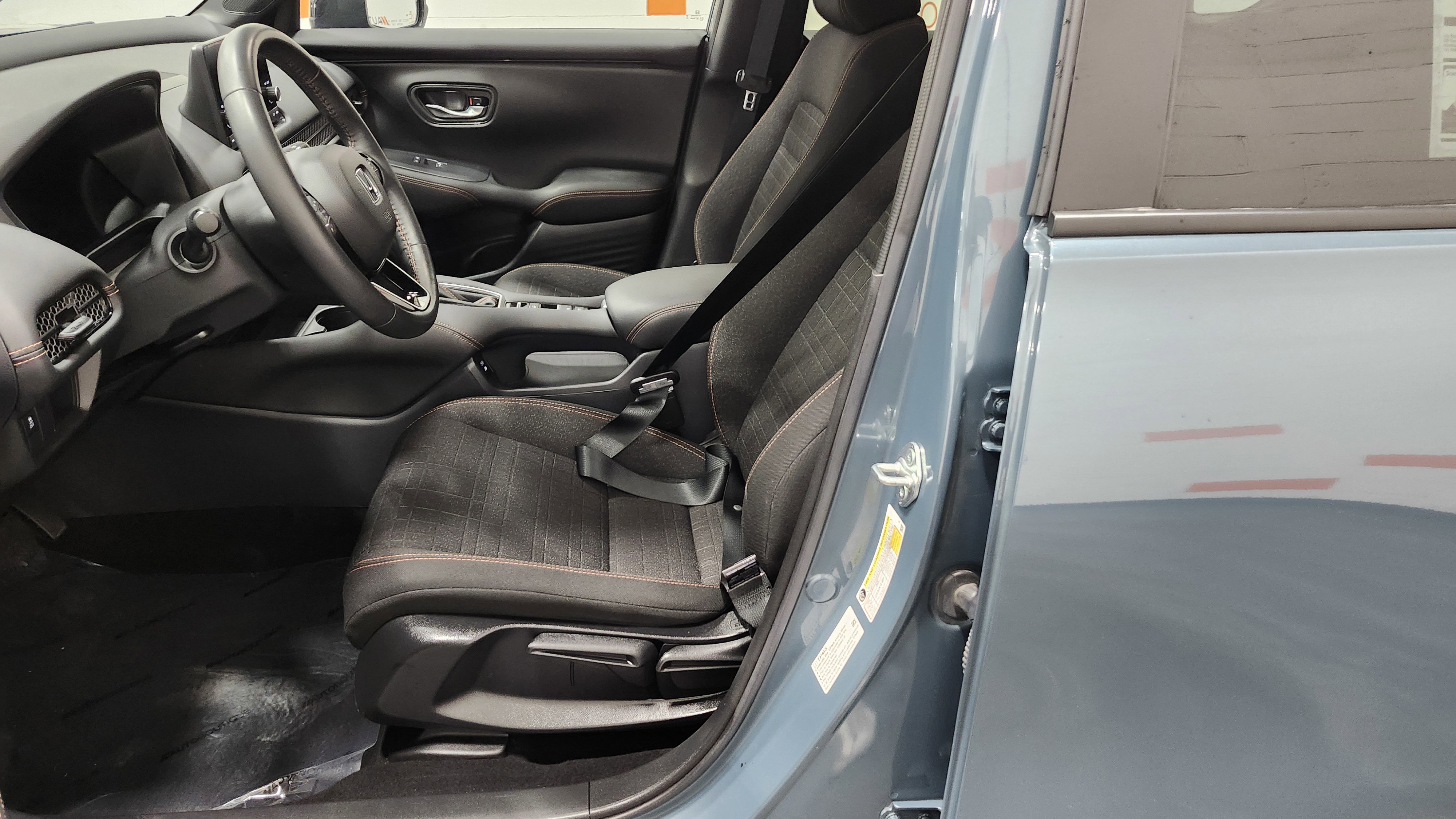 Used 2024 Honda HR-V Sport image 23