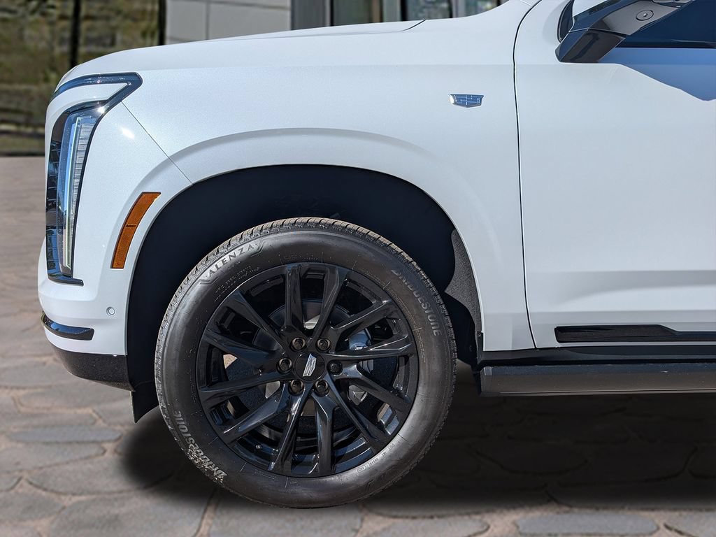 New 2026 Cadillac Escalade Sport w/ LPO, ONYX Package AWD/4WD image 8