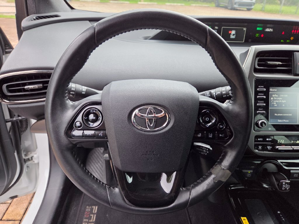 Used 2021 Toyota Prius FWD image 28