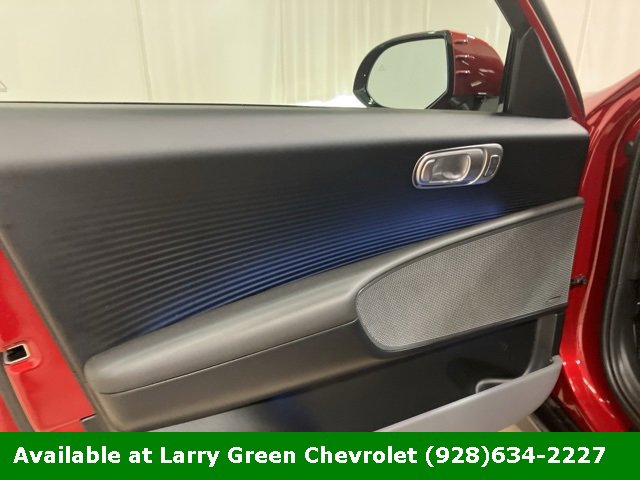 Used 2025 Hyundai Ioniq 6 Limited image 9