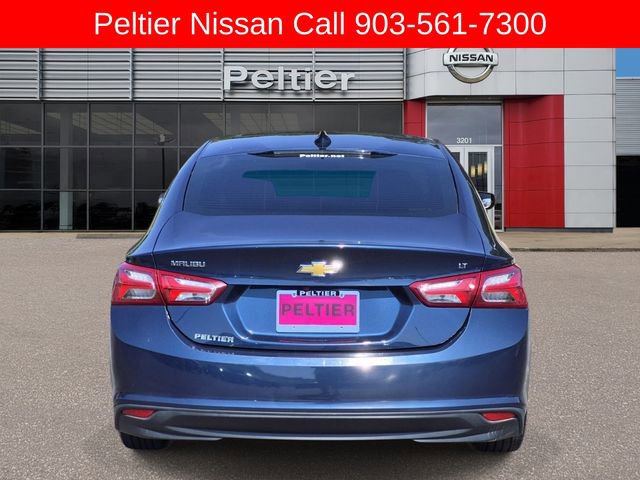 Used 2022 Chevrolet Malibu LT FWD image 5