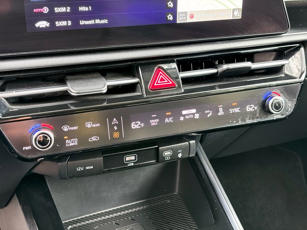 Used 2023 Kia Niro Wave w/ Wave Preserve Package image 17