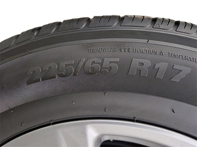 Used 2022 Toyota RAV4 XLE image 40