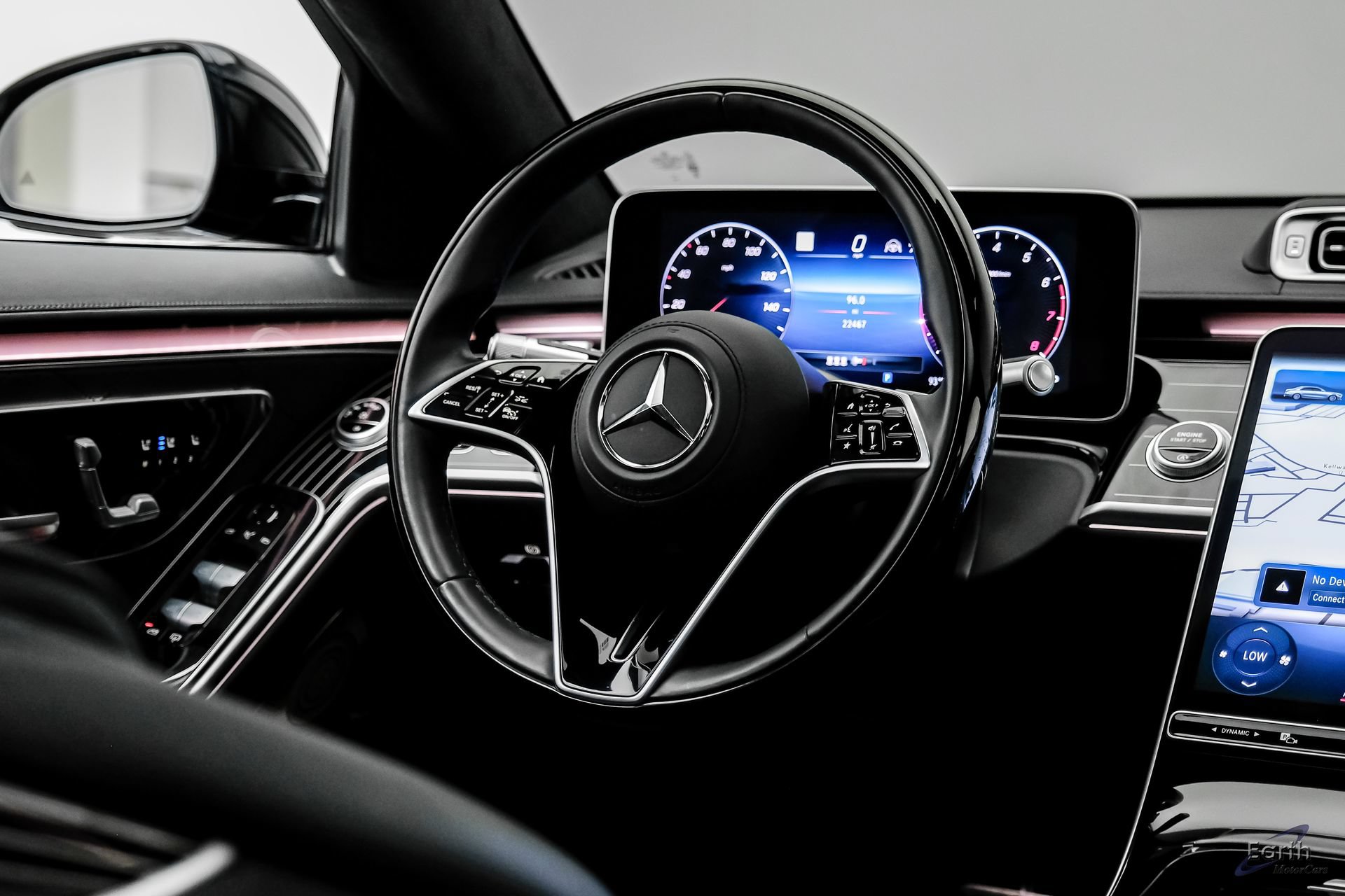 Used 2024 Mercedes-Benz S 580 4MATIC Sedan w/ AMG Line image 42