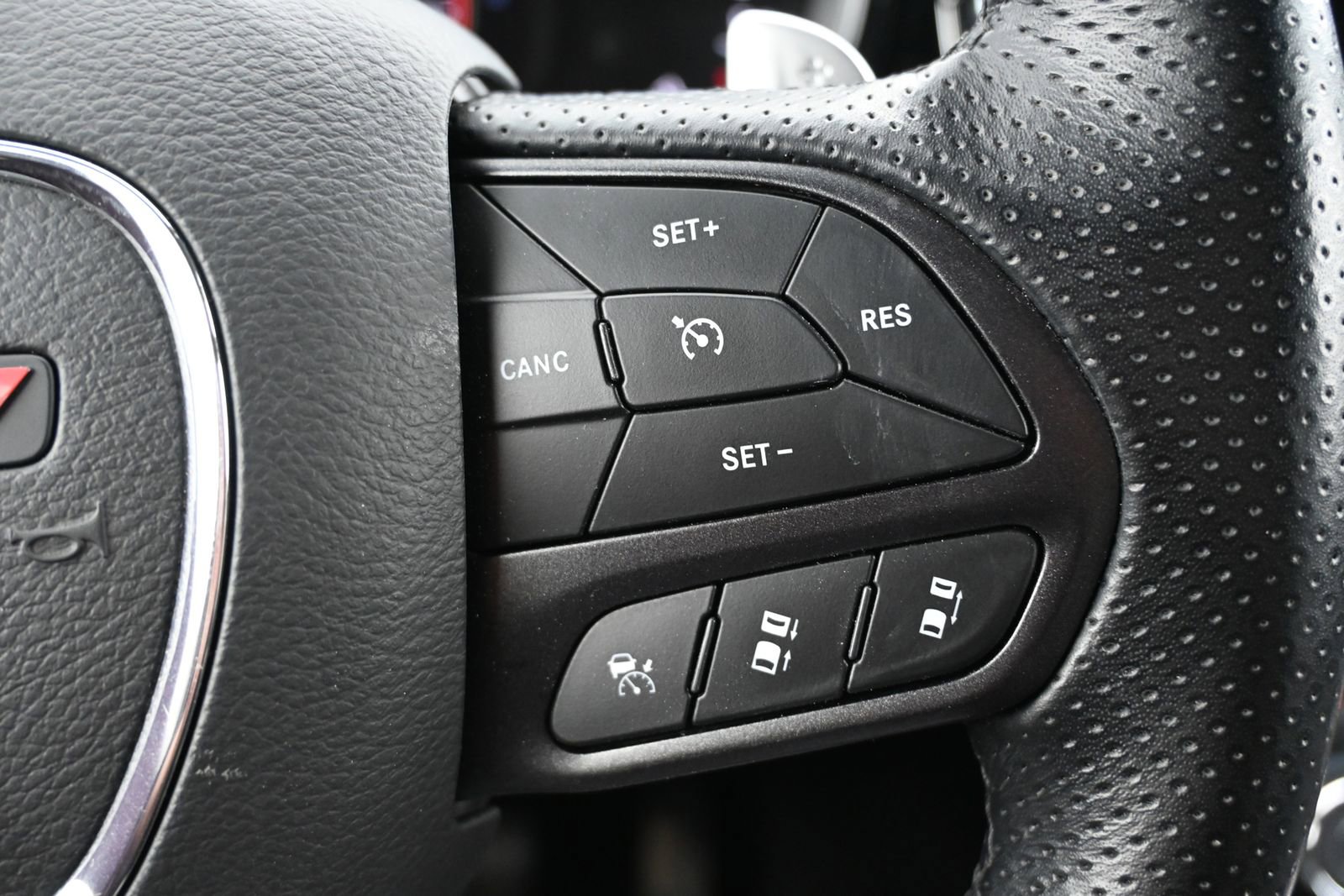 Used 2024 Dodge Durango GT AWD/4WD image 17