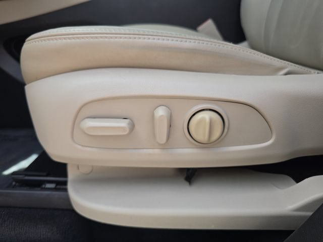 Certified 2019 Buick Enclave Essence w/ Trailering Package, 5000 lbs. FWD image 19